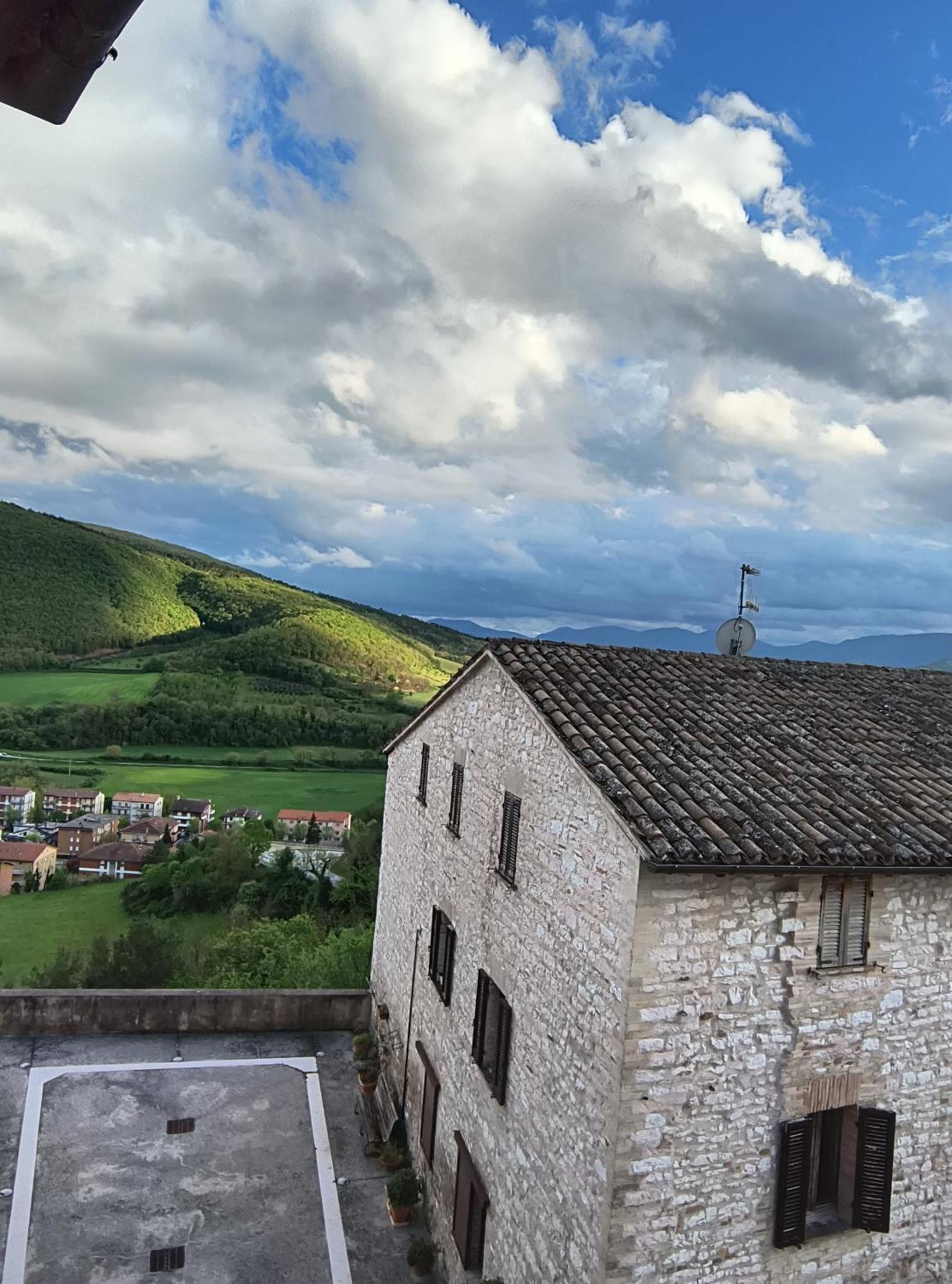 Degli Alessandri House Sassoferrato Zewnętrze zdjęcie